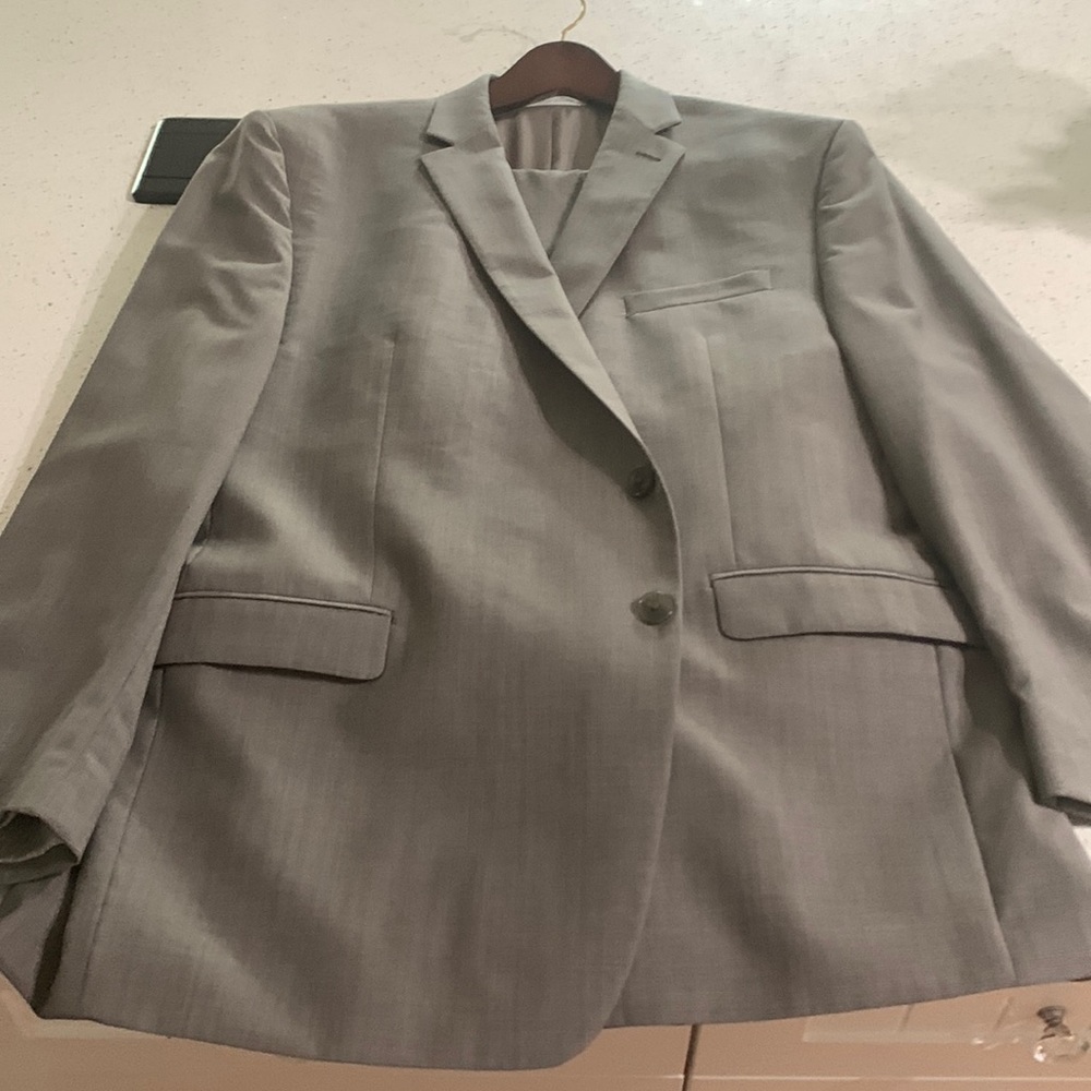 Calvin Klein 46R Jacket 38/32 pants worn 2X Grey/Brown